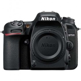 Nikon D7500 + 18-200mm - Cámara reflex