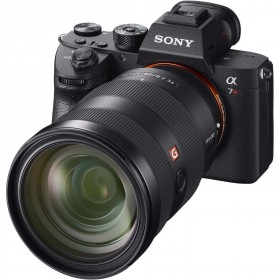 Sony A7R III + SEL FE 24-70 mm F2.8 GM - Appareil Photo Hybride