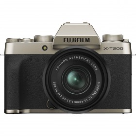 Fujifilm X-T200 + XC 15-45mm f/3.5-5.6 OIS PZ Gold